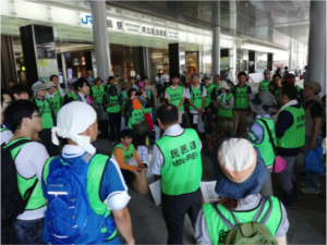 7月21日9時　民医連50人が広島駅に集合。栃木から鹿児島までの全国。今日は香川から4人。